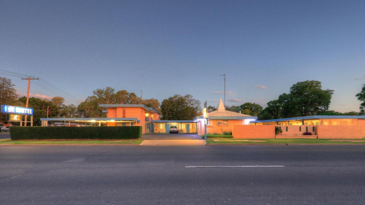 Binalong Motel Гундивинди Экстерьер фото