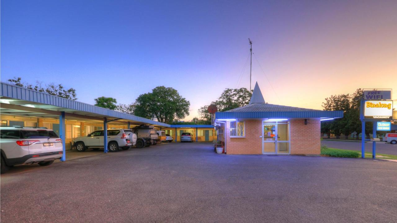 Binalong Motel Гундивинди Экстерьер фото