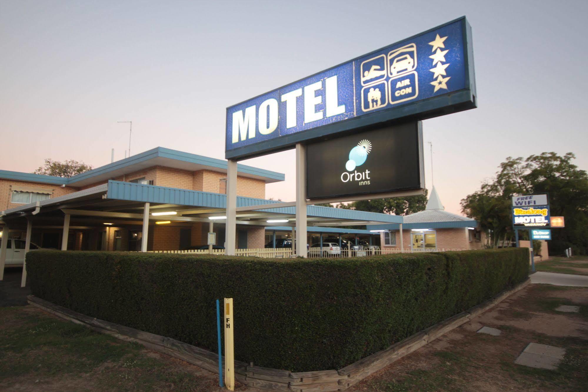 Binalong Motel Гундивинди Экстерьер фото