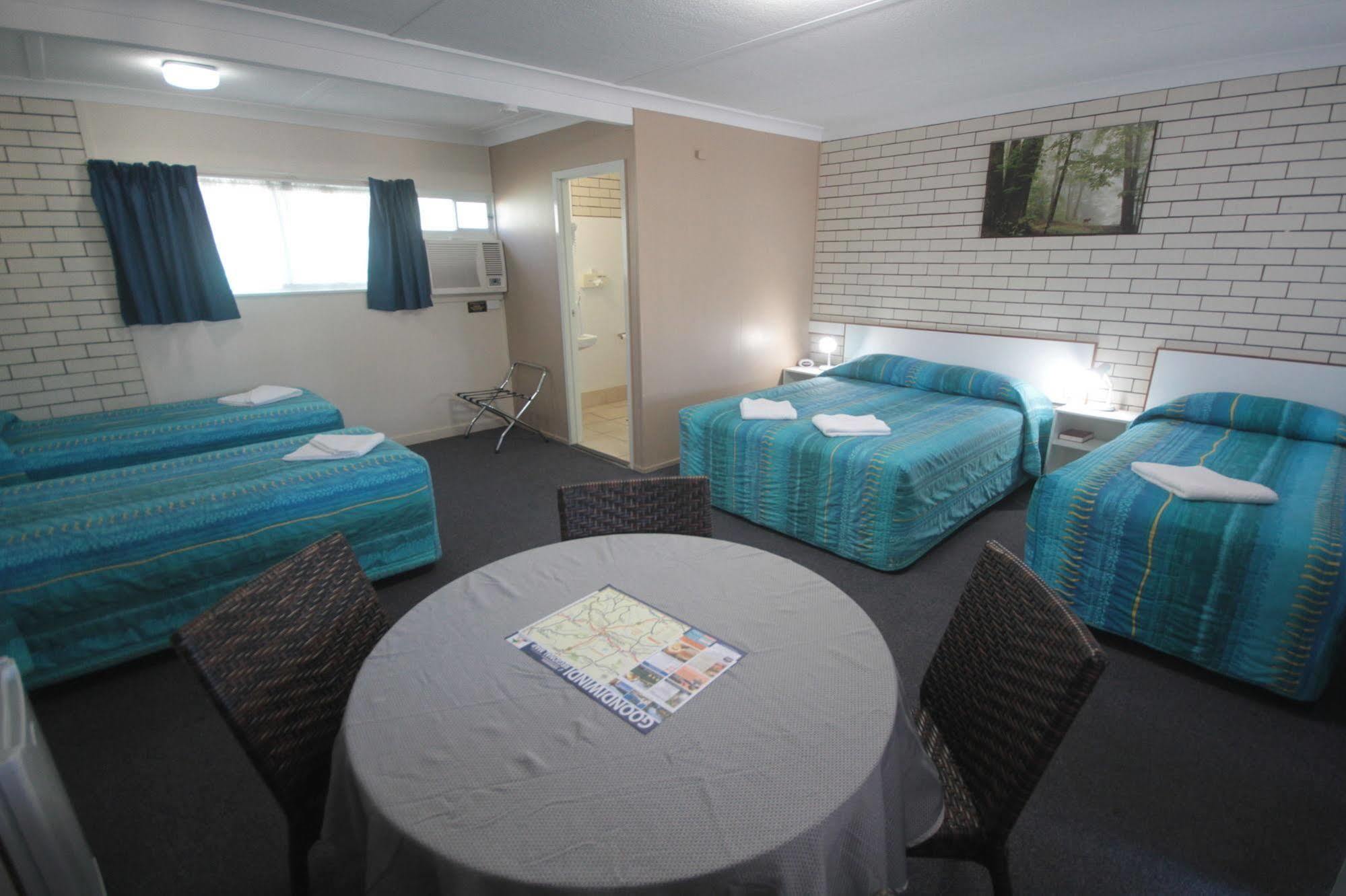 Binalong Motel Гундивинди Экстерьер фото